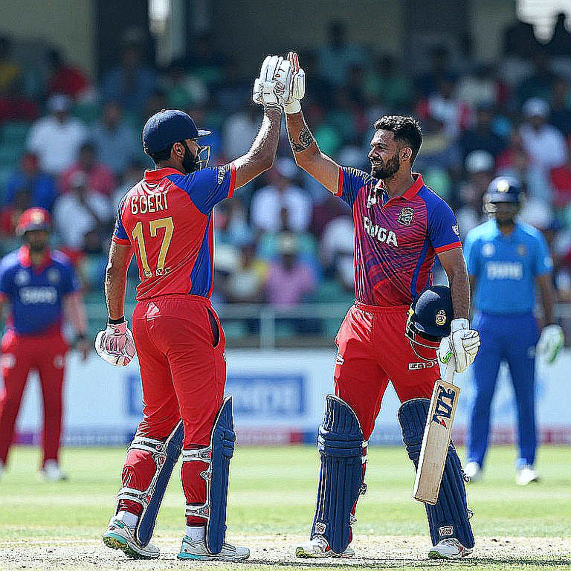 ইয়ানসেনের ৯৯ উইকেট ২০.৮১ গড়ে, তবু 'দুই খেলোয়াড় একজনে' নয় কেন